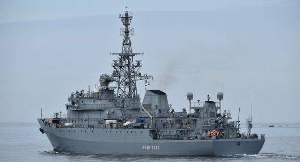 Самый современный военный корабль-разведчик россии был атакован в Черном море