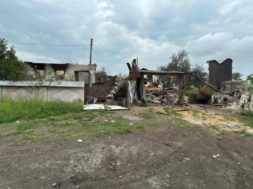Оккупанты обстреляли Курахово из артиллерии и "Ураганов", попали по территории предприятий – Донецкая ОВА