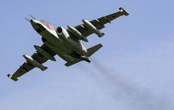 Нацгвардейцы попали в два российских Су-25: один штурмовик уничтожен