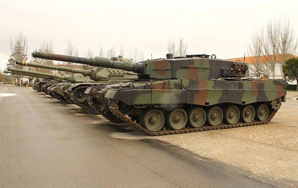 Испания даст Украине дополнительные четыре Leopard