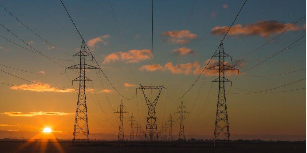 Регулятор предложил повысить цены на электроэнергию для населения с 1 июня