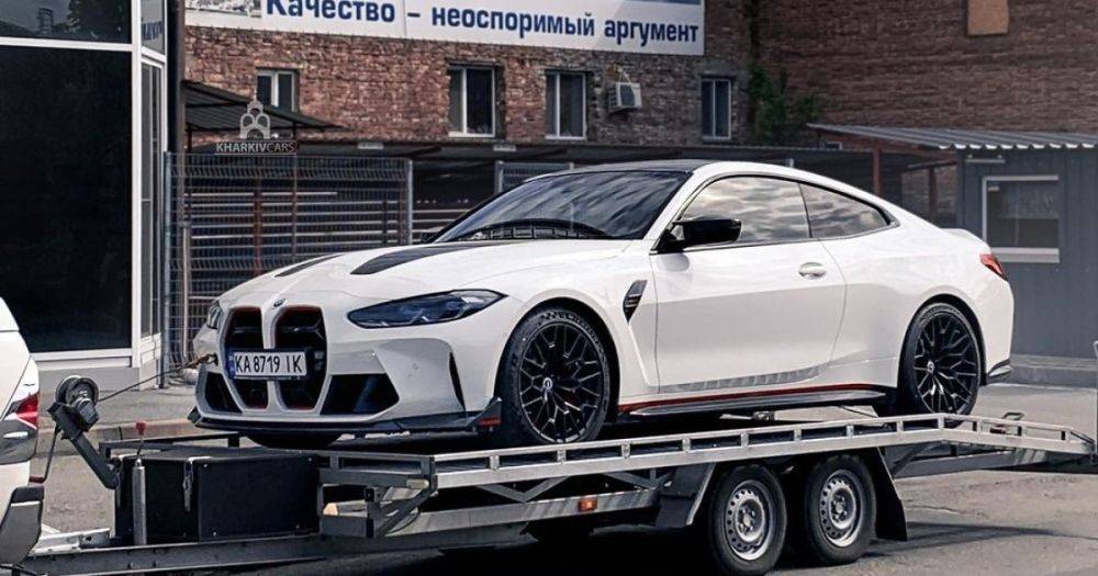 В Украину привезли самый быстрый спорткар BMW за 6,5 миллионов гривен (фото)