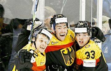 Сборная Германии сенсационно вышла в финал чемпионата мира по хоккею