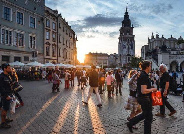 Сколько украинцы экономят в Польше — исследование
