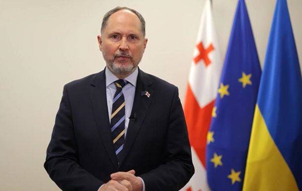 Восстановление авиасообщения РФ с Грузией: послы ЕС объявили демарш