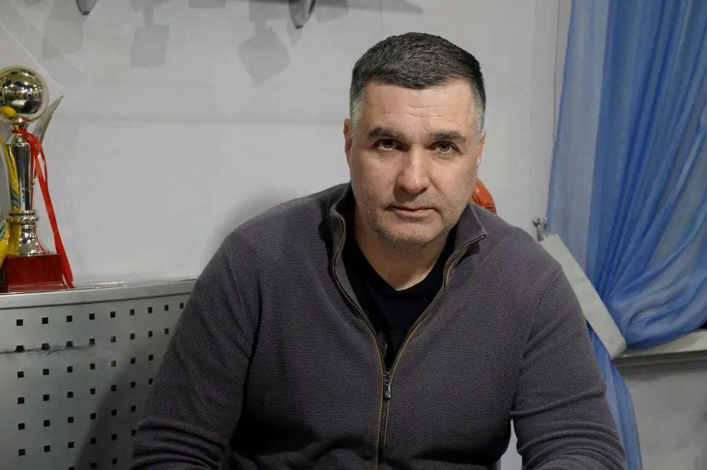 Горняк-Спорт уволил главного тренера Дирявку