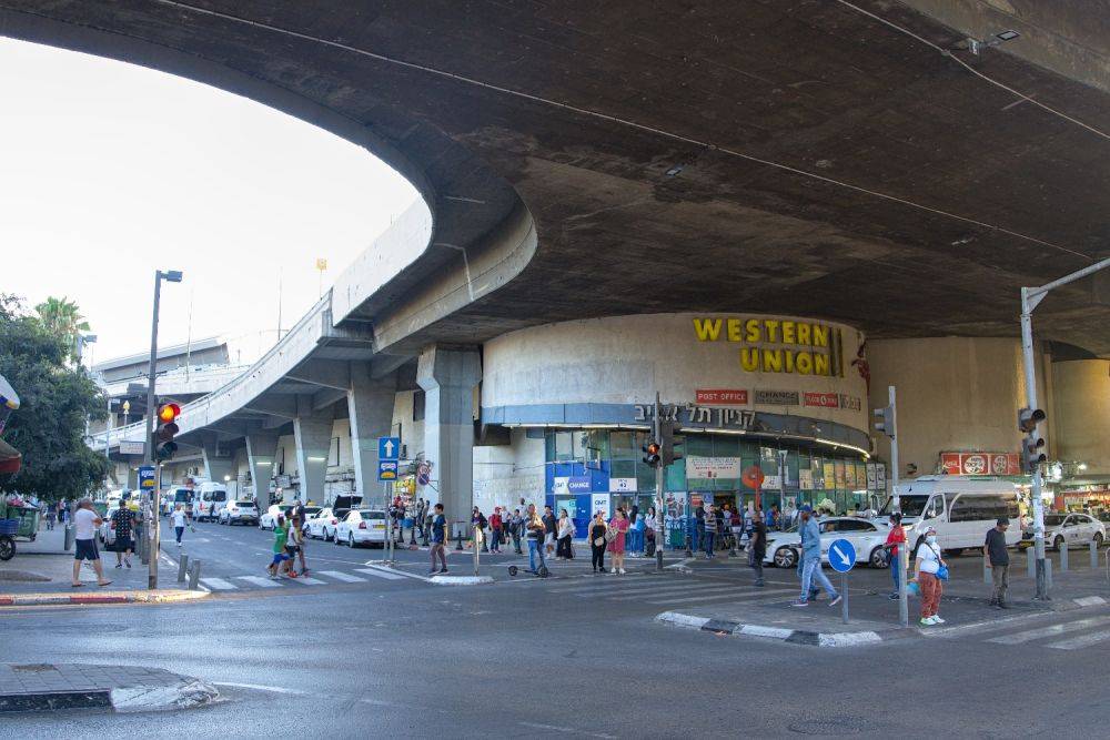 Мири Регев отменила проект переноса тель-авивской Центральной автостанции