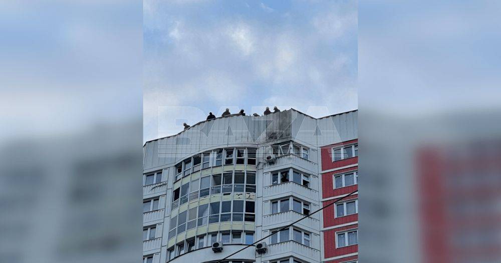 Атака дронов на Москву: росСМИ сообщают о взрывах, повреждены многоэтажки (фото, видео)