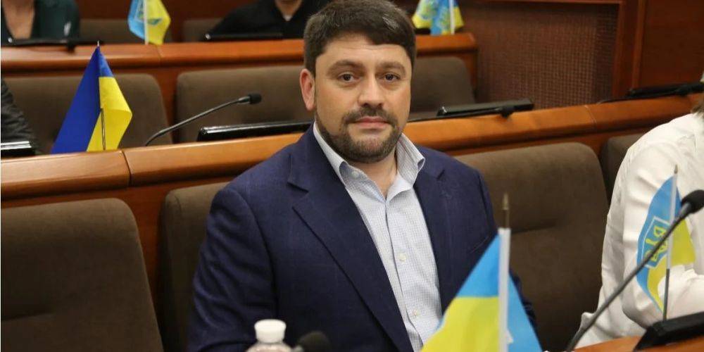 Подозреваемый во взяточничестве депутат Трубицын выехал за границу благодаря письму от Буданова — Схемы