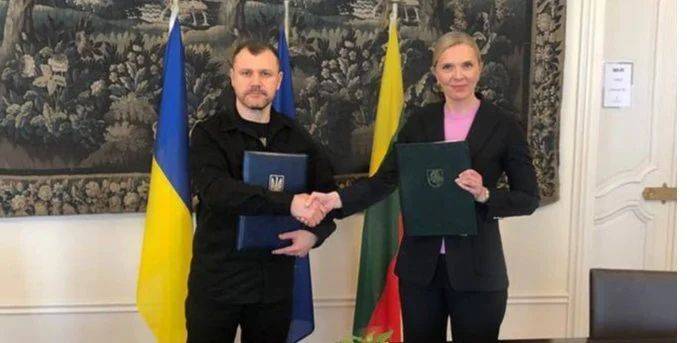 Украина и Литва подписали Соглашение о взаимном признании водительских удостоверений — МВД
