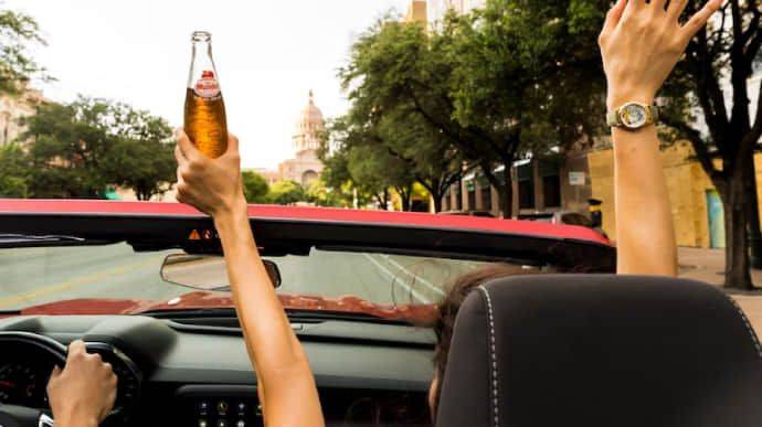 В Литве с 1 июня будут штрафовать за алкоголь в салоне авто