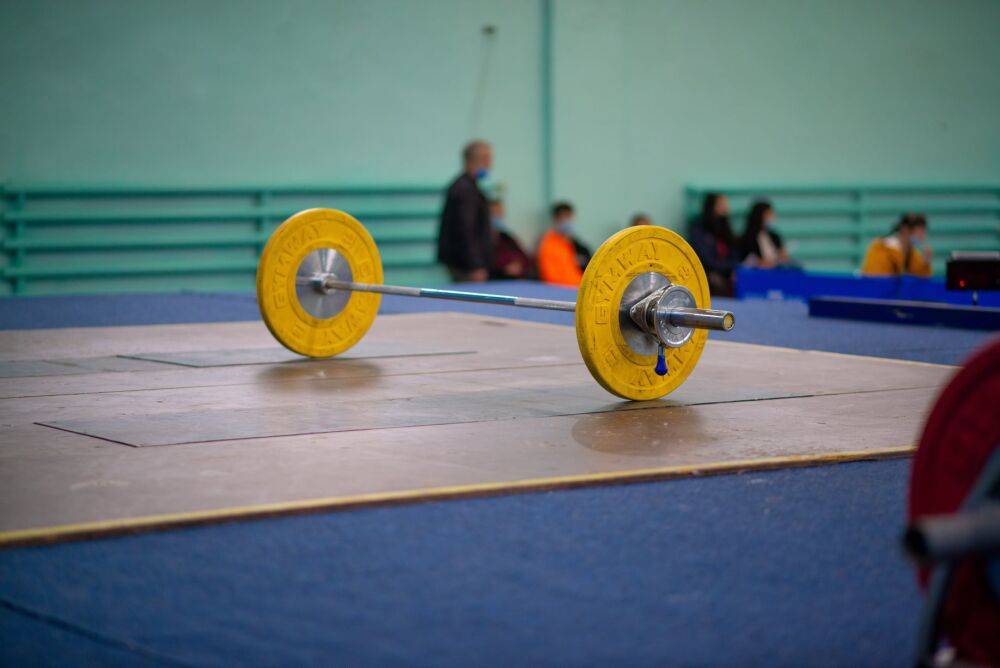 Сборная Луганщины завоевала медали на чемпионате по тяжелой атлетике и установила рекорд Украины