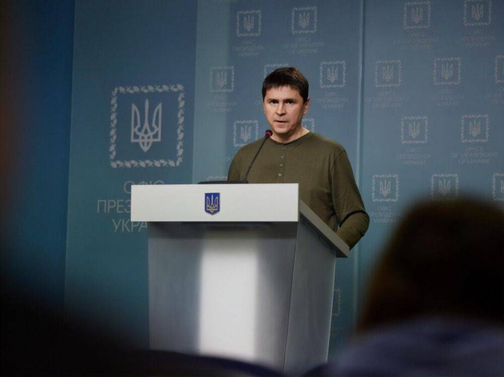 "Примитивное отвлечение внимания". Подоляк прокомментировал конфликт между Пригожиным, Кадыровым и Шойгу
