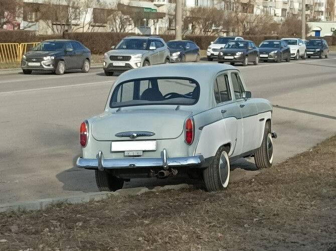 Более 1 миллиона легковых автомобилей в России – старше 35 лет