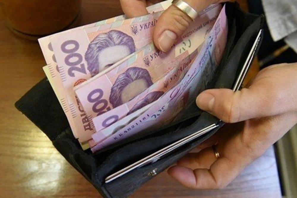 Минималка почти 9500 гривен: украинцев порадовали новыми зарплатами – когда начнут платить
