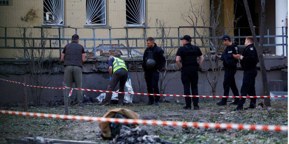 Ночной удар РФ баллистикой по Киеву: глава Деснянской РГА заявил, что часть людей находилась в укрытии поликлиники