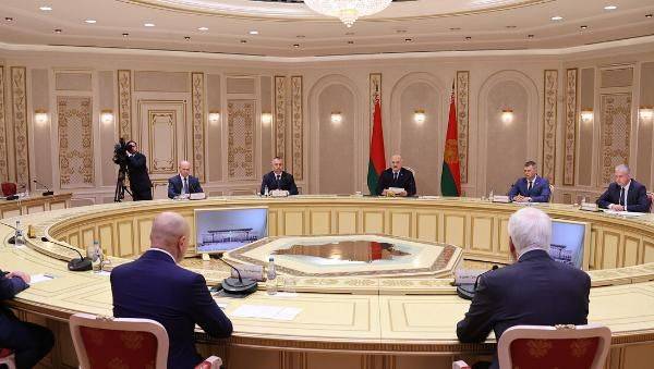 Президент Беларуси встретился с губернатором Липецкой области России