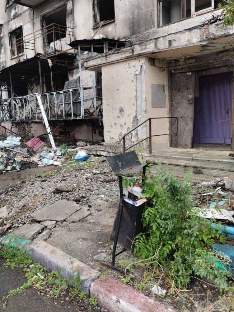 "Восстановлено более двухсот многоквартирных домов": оккупанты отчитываются о "восстановлении" Северодонецка