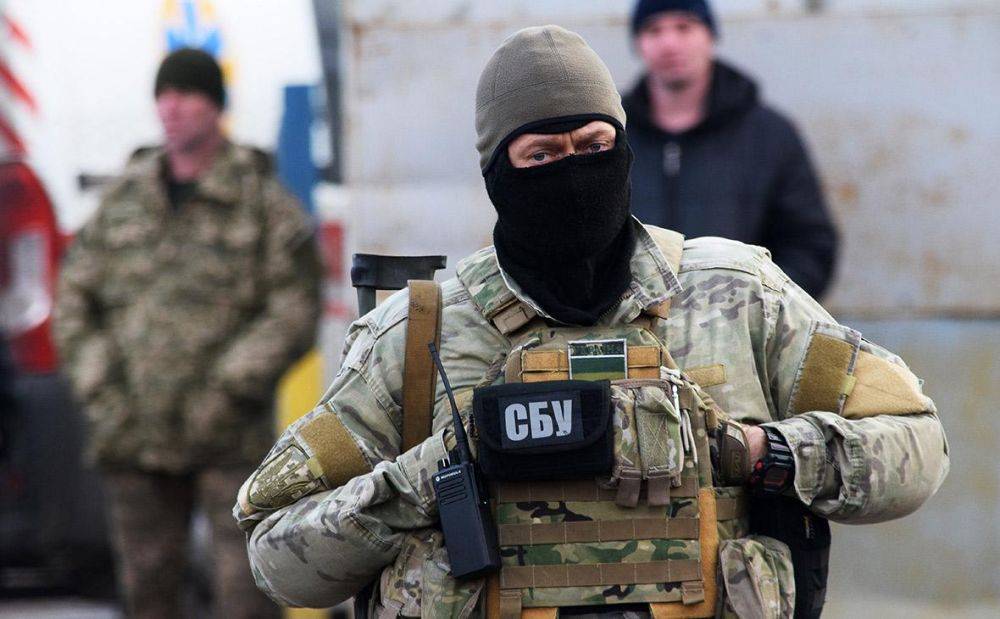 СБУ сообщила о подозрении коллаборантам, среди которых "министр транспорта" в Крыму и гауляйтер Северодонецка