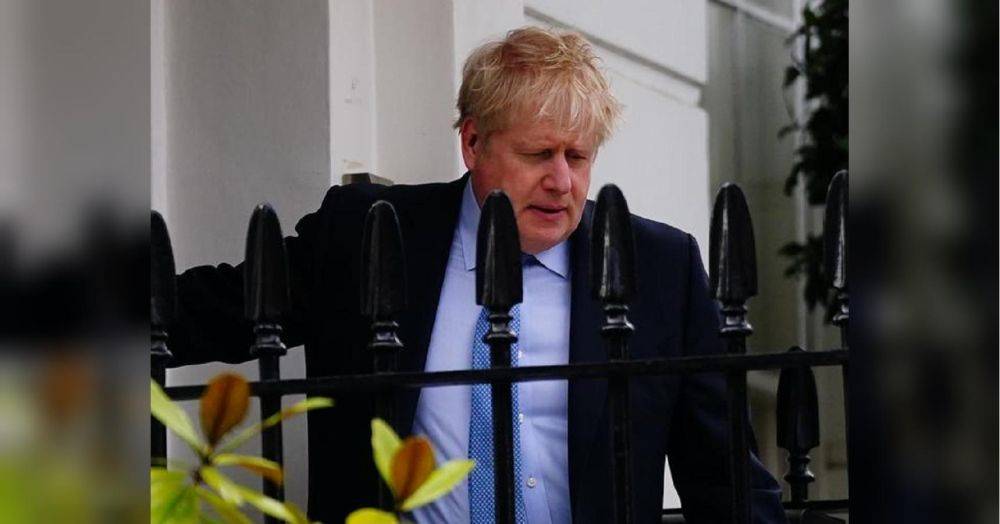 Еще одна отставка Джонсона: экс-премьер Великобритании сложил депутатские полномочия из-за скандала