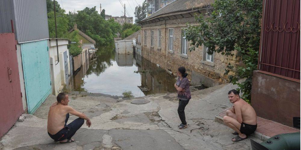 Вода в Херсонской области понемногу отступает, эвакуация с левобережья провалена — глава ОГА