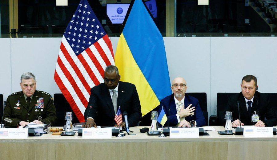 Киев: Вступление Украины в НАТО поддержали 20 стран