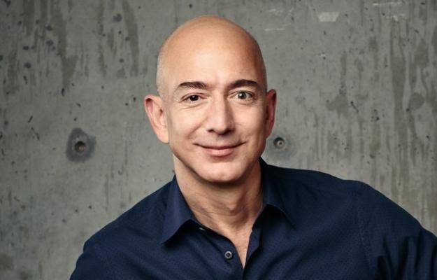 Джефф Безос впервые за 20 лет купил одну акцию Amazon