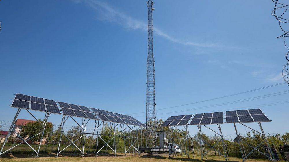 Первая станция мобильной связи на солнечных батареях появилась в Одесской области