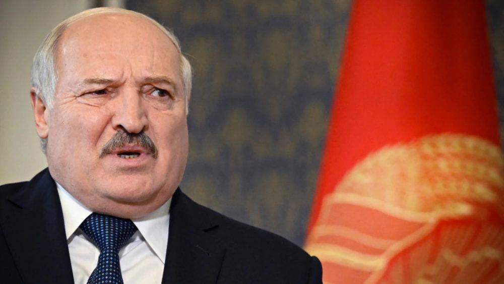 Лукашенко рассказал о просьбе к Путину вернуть Минску ядерное оружие
