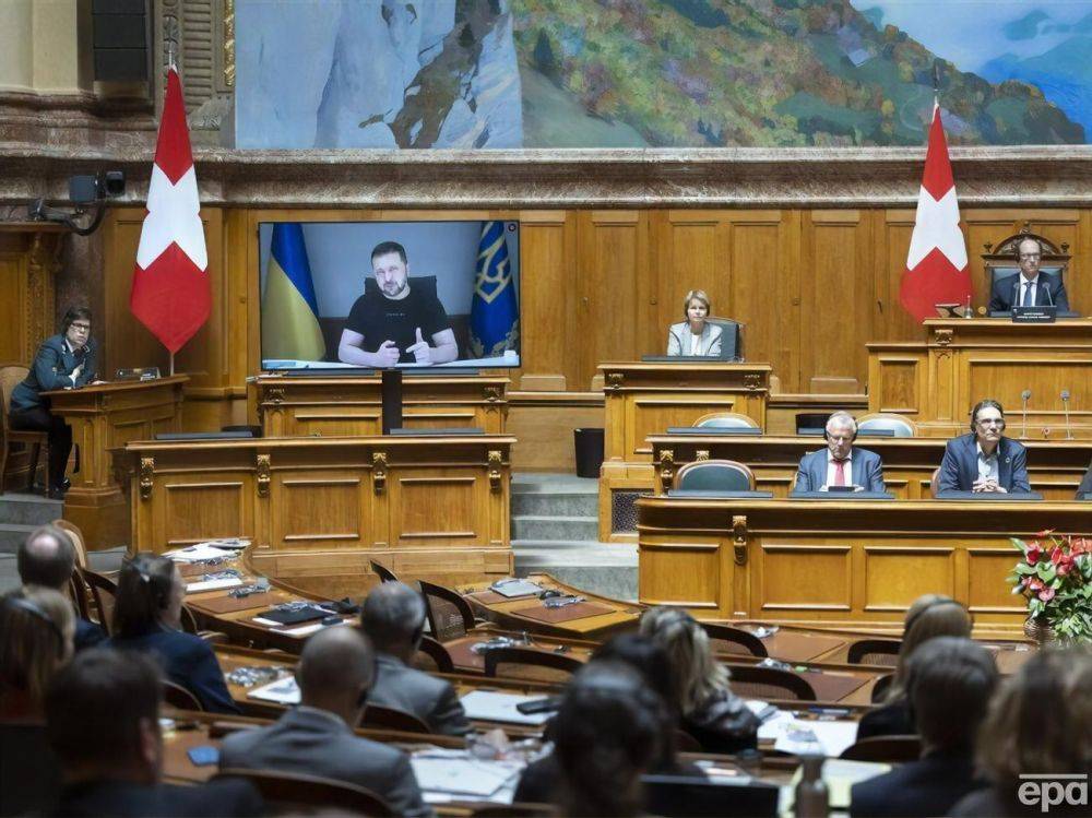 Зеленский призвал парламент Швейцарии разрешить реэкспорт оружия в Украину