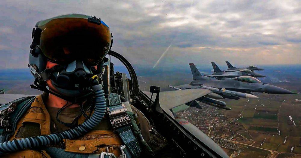 Несколько месяцев: Нидерланды анонсировали старт обучения пилотов ВСУ на F-16