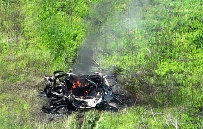 В авто, куда попала ракета РФ, погибли 2 волонтера: новые данные Синегубова
