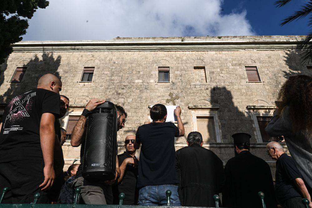 Хайфские христиане протестуют против «паломничества» хасидов в монастырь Стелла Марис