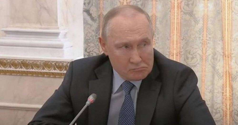 Начал заикаться когда услышал фамилию: Путин заявил, что Залужный уехал из Украины (видео)