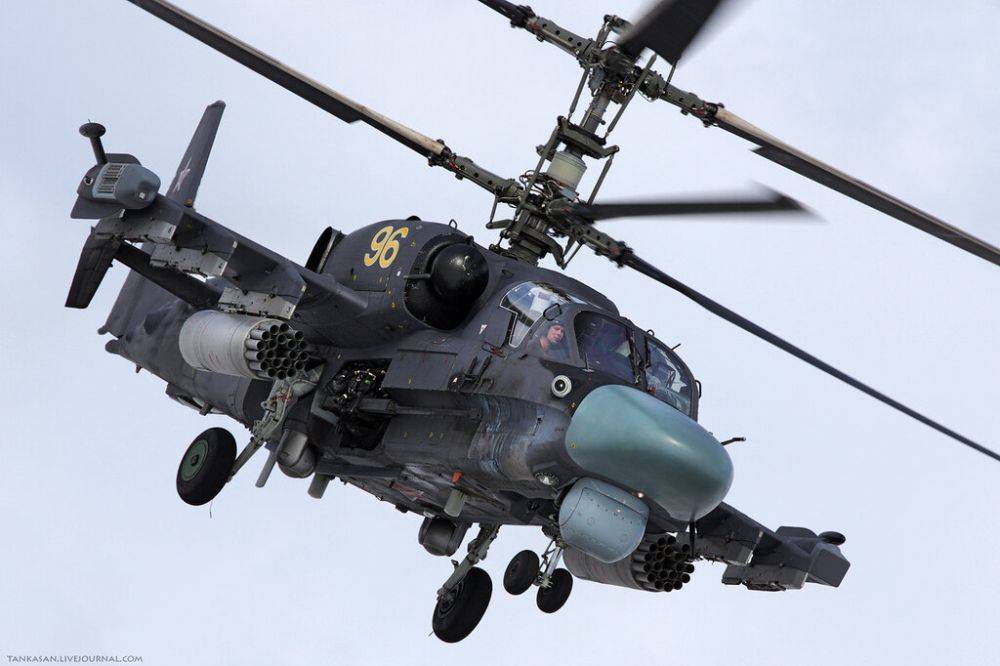 Путин терпит поражение: подробности удара по двум новейшим российским вертолетам "Аллигатор"