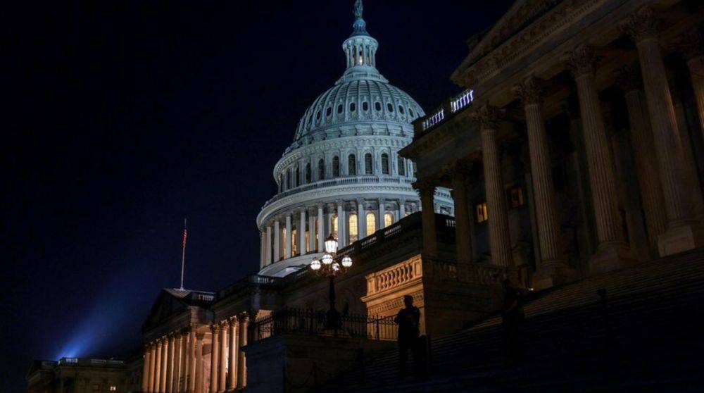 США предотвратили дефолт: Сенат одобрил законопроект о приостановке потолка госдолга