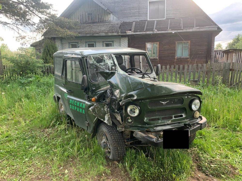 Водитель УАЗа пострадал в ДТП в Тверской области