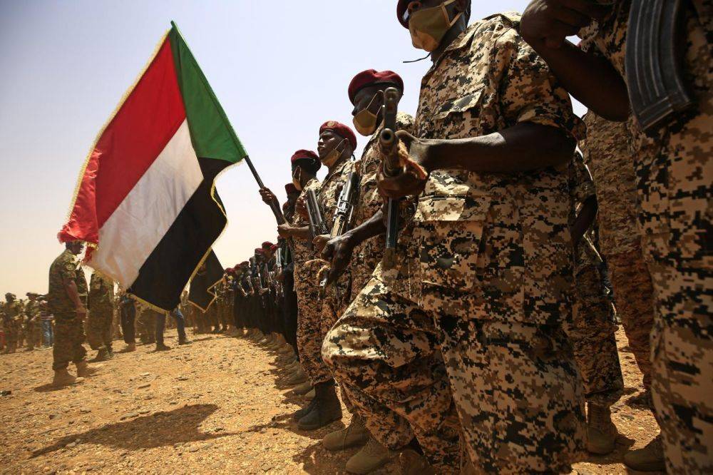 Армия Судана отказалась от участия в переговорах о прекращении огня и доступа к помощи