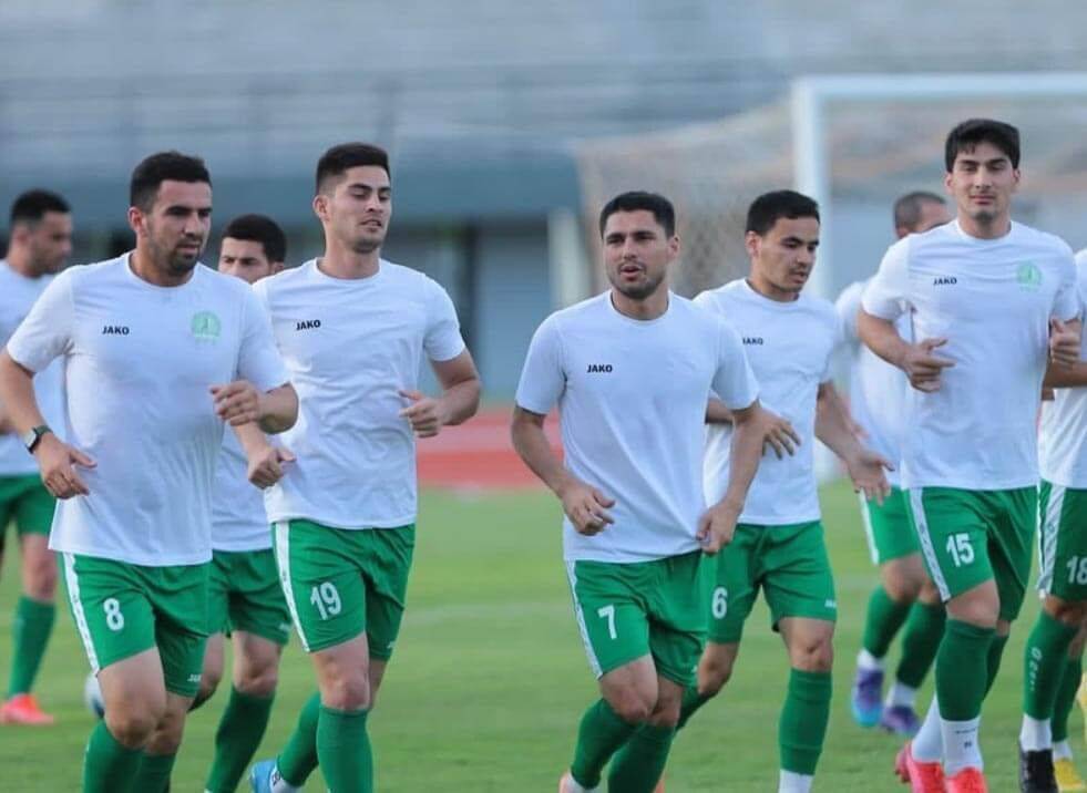 17 из 25 футболистов сборной Туркменистана играют за новый клуб «Аркадаг»