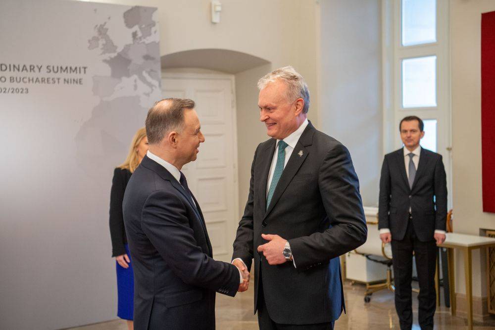 Польша предлагает Литве теснее сотрудничать в военной сфере, говорит Науседа