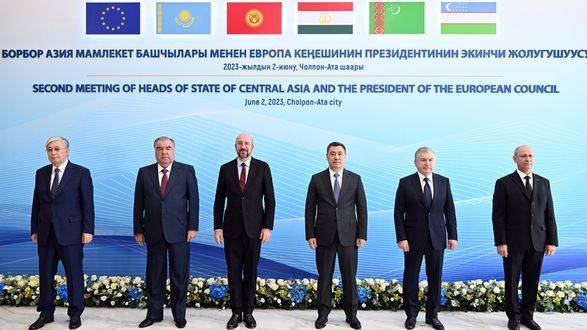 Президент Европейского совета прибыл в Кыргызстан на второй саммит ЕС-Центральная Азия