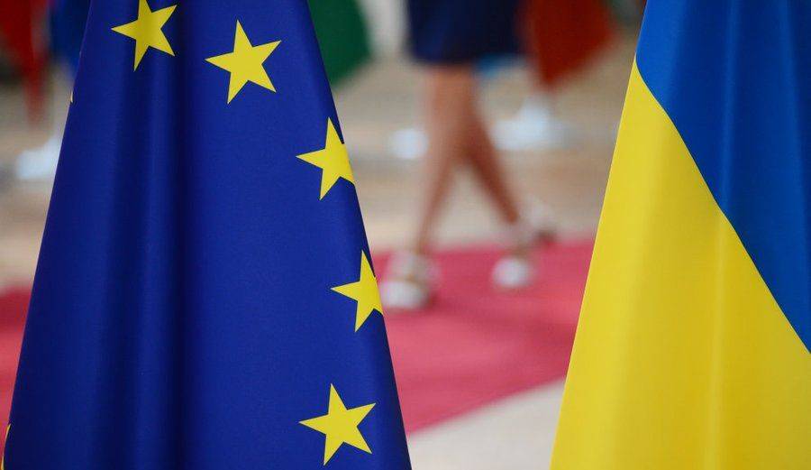 Bloomberg: Евросоюз готовит пакет помощи Украине объемом 50 млрд евро