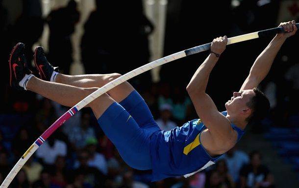 Малыхин выиграл соревнования прыжки с шестом на Европейских играх 2023