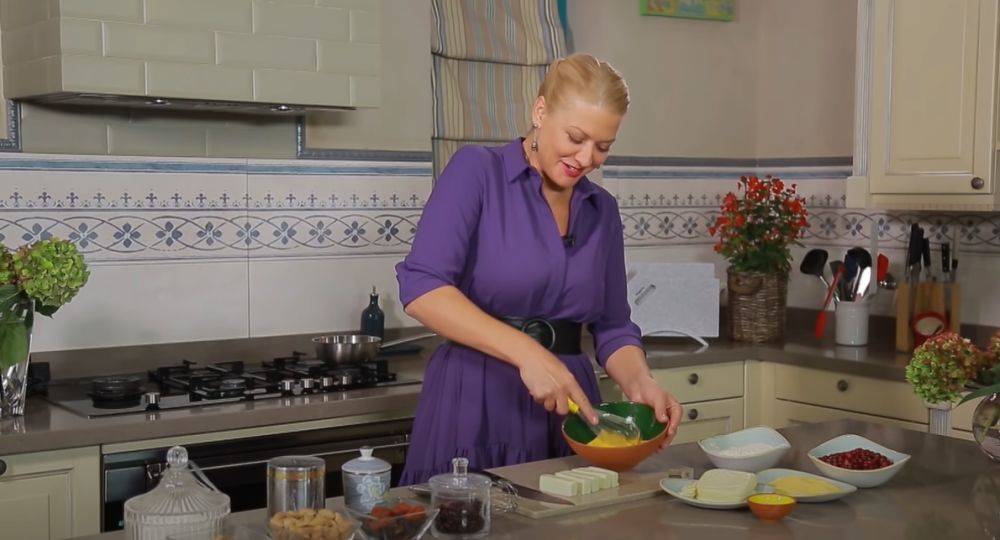 "Мастер Шеф" Литвинова предложила лучший вариант закуски с сыром фри: и к салату, и к соусу