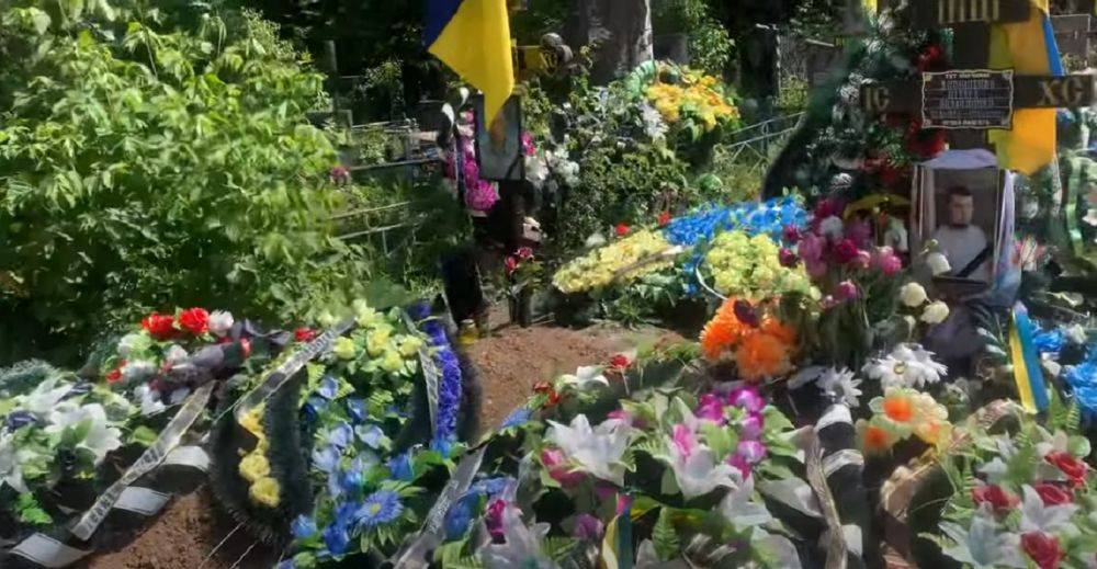 "Хуже идеи быть не может": в украинском городе возмутили закупками для кладбища, что известно