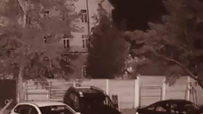 В российском Курске прогремели взрывы: местные власти заявили о сбитии беспилотника - видео