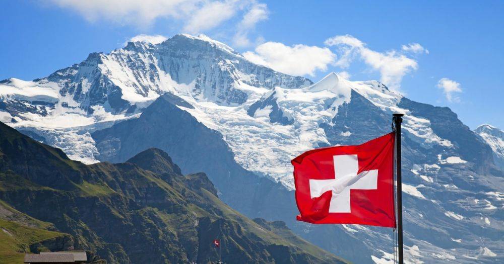 Швейцария присоединилась к новым санкциям ЕС против России