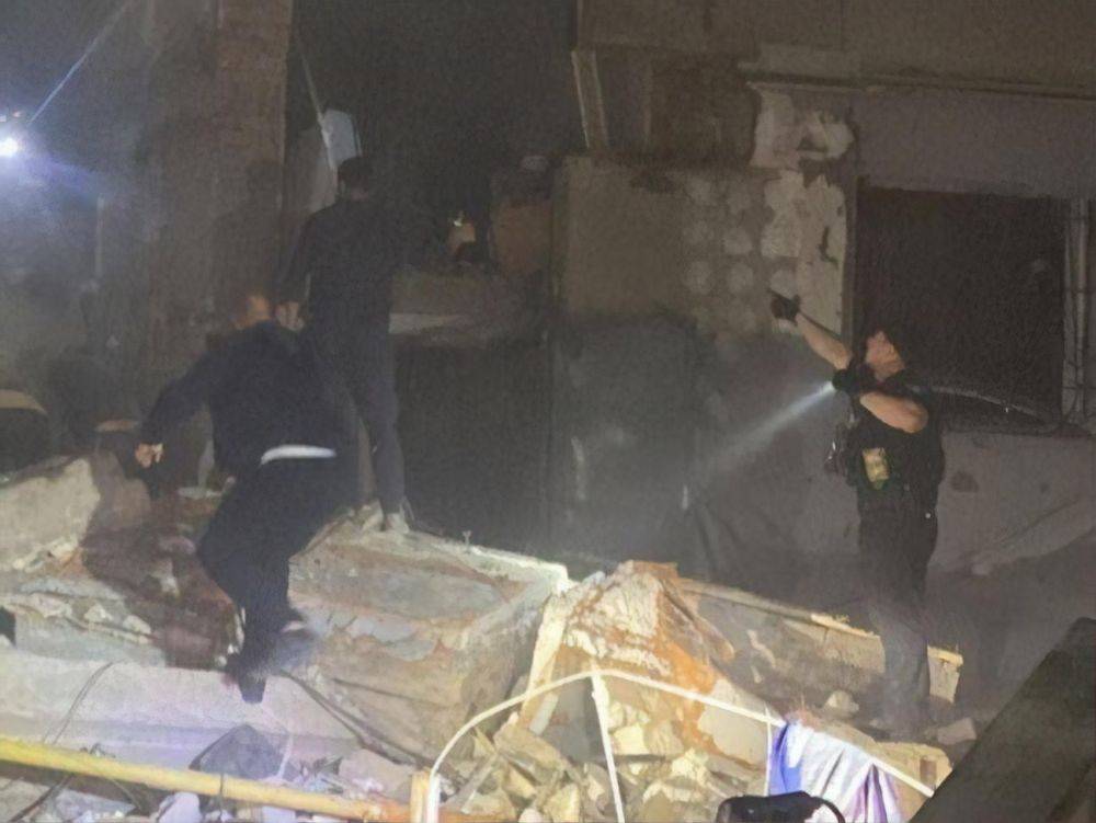 В пригороде Днепра прогремел взрыв. Поврежден жилой дом, есть пострадавшие, под завалами люди – ОВА