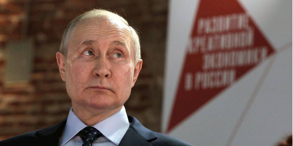 Путин теряет контроль над провоенными нарративами в РФ: кто перехватывает рупор диктатора — политолог