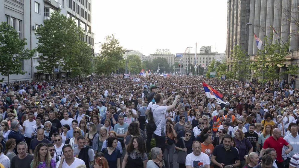 Акция протеста в Белграде: демонстранты призвали к отставке президента Вучича